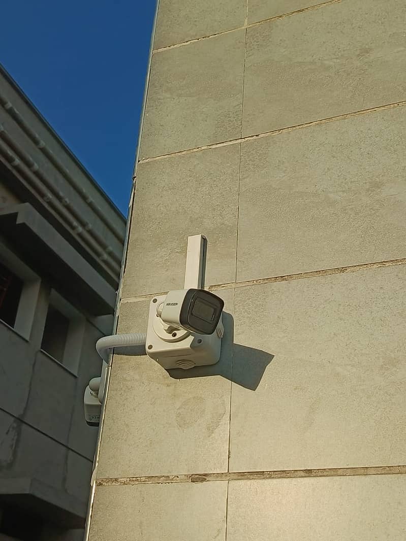 CCTV CAMERA HIKVISION/DAHUA  Sale & Installation in lahore 1