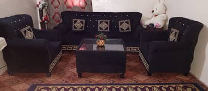 √5 SEATER SOFA FOR SALE√