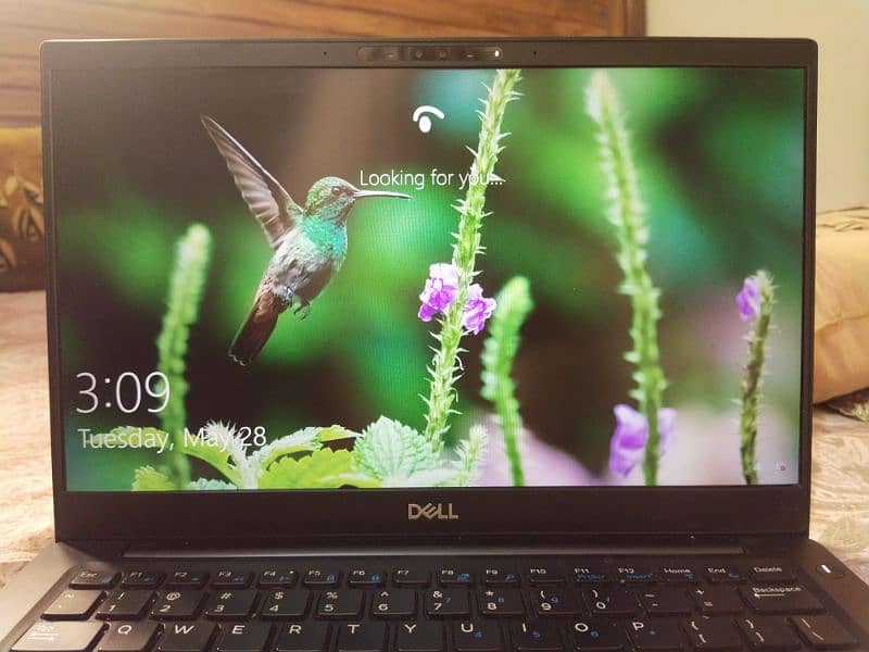 Dell latitude 7390 ,Core i5 ,7th generation 6