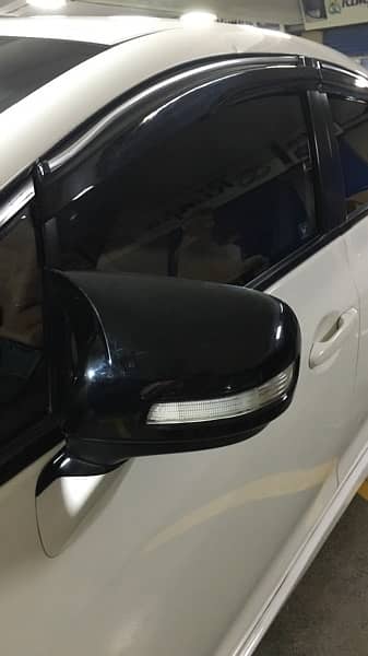 carbon fiber/glossy black door handels and mirror covers 5