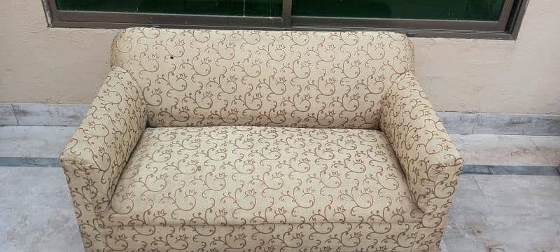 2 Seater Sofa 0