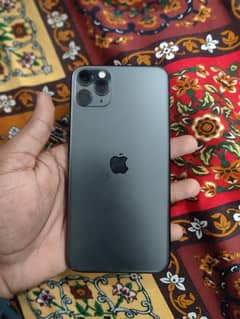 iphone 11 pro max pta approved 256gb all ok condition (03403869019)