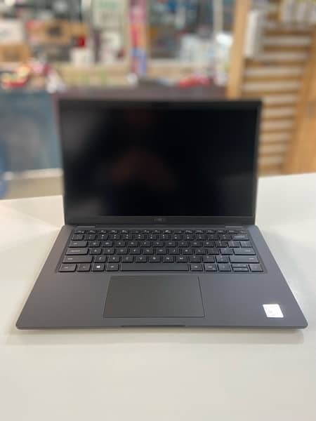 Dell Latitude 7410  i5-10th 16GB  RAM  256 GB SSD 3