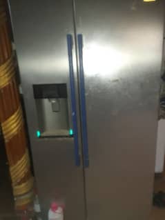 Heir Duble door fridge ( gass recharge hogi)