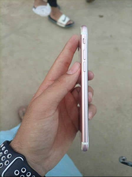 iPhone 7 PTA Approved 128 GB 1