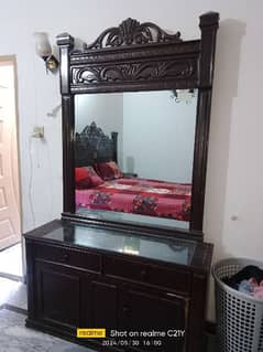 bedroom set for sell