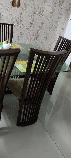 pure wood 6 seater dinning table for sale 2