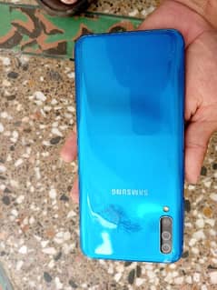 Samsung A50 urgent sell