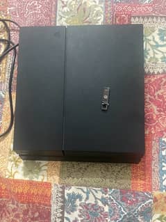 PS4 jailbreak 1tb with two original controllers and usb 1200 series