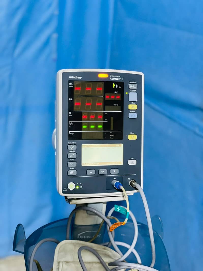 Cardiac & Vital Sign Monitors Datascope Mindray 15