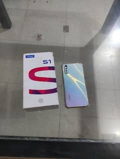 vivo s1 4gb 128gb with only box