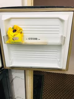 Dawlence Refrigrator Main breaker Trip Issue