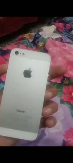 i phone 5s All okey condition 10/10 lush only Apple id lagi hai