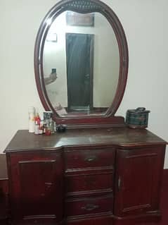 Wooden dressing table