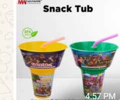 Snack tub with bend straw, brand new