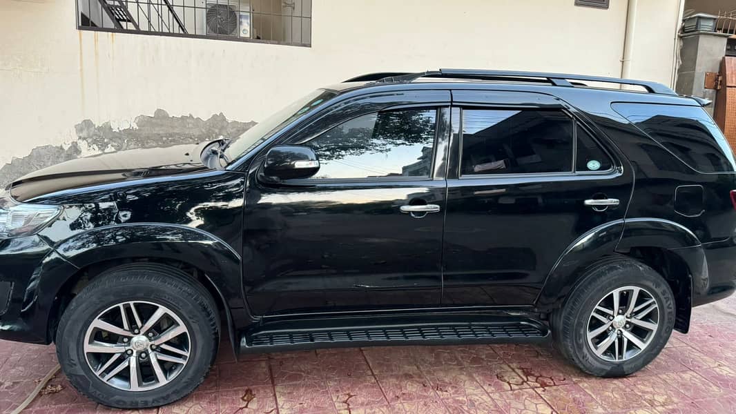 Toyota Fortuner 2.7 VVTi 2013 6