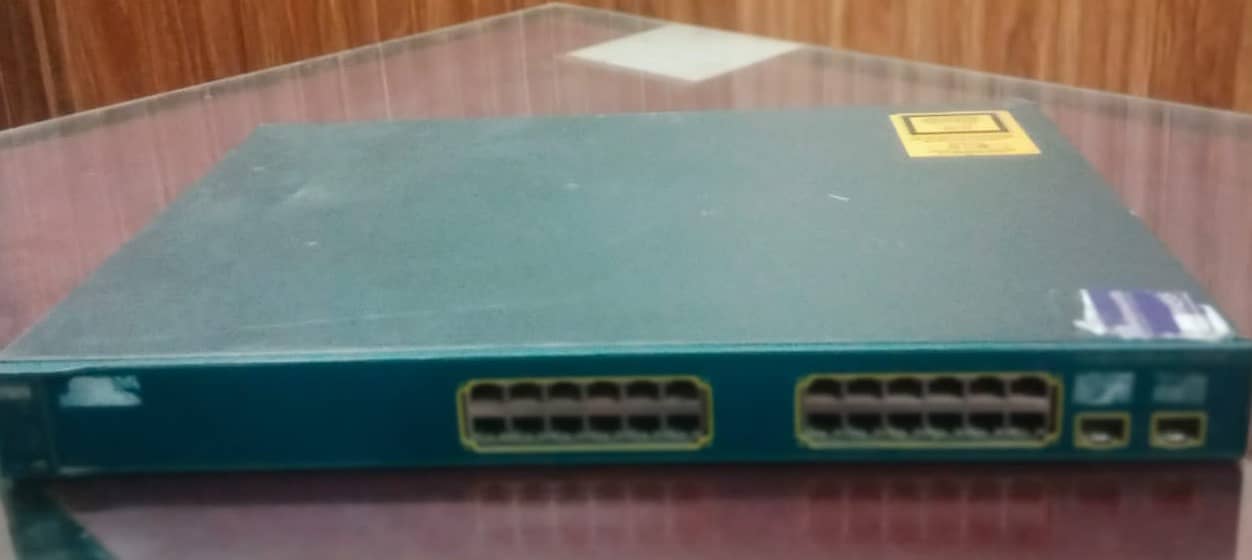 Cisco WS-C3560-24PS-S 0