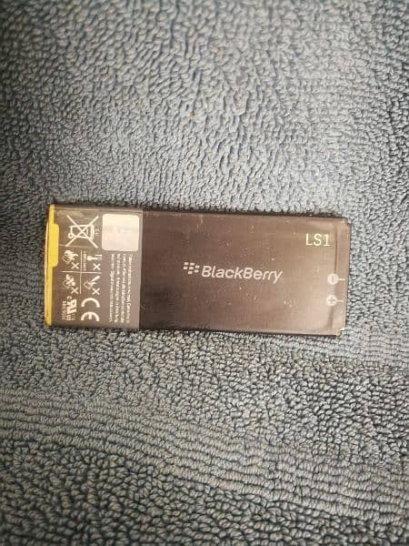 Blackberry JS1  and LS1 original batteries 4