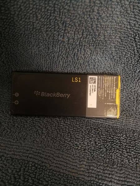 Blackberry JS1  and LS1 original batteries 5