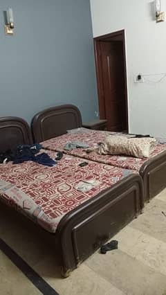 2 single bed with single side table with mattress