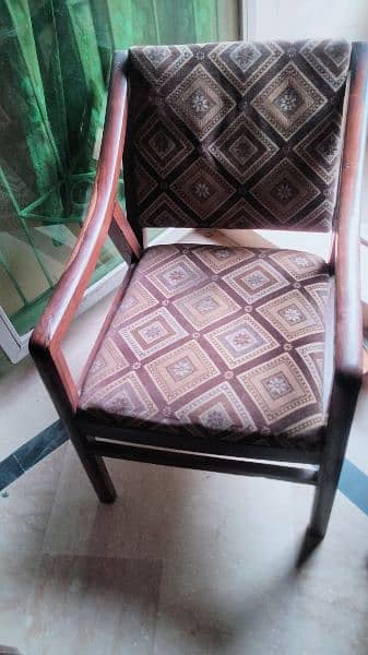 Four sofa chairs in good condition 1