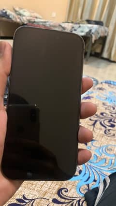 i’m selling my Iphone 14 pro one hand use