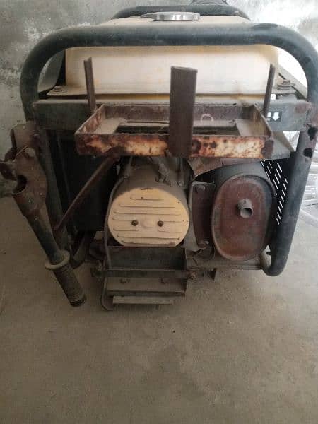 Urgent sale Home Use patrol+Sueigas Generator 1