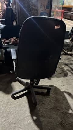 Office Chairs chairister brand stock availabe