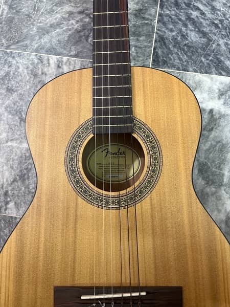 Fender MC-1 Parlor 3/4 Size Classical Guitar 1