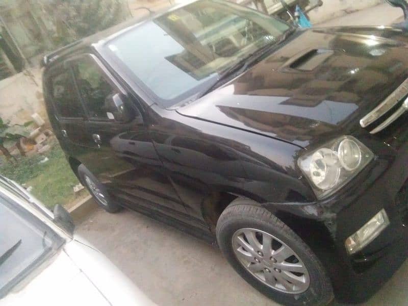 Daihatsu Terios Kid 2010 3