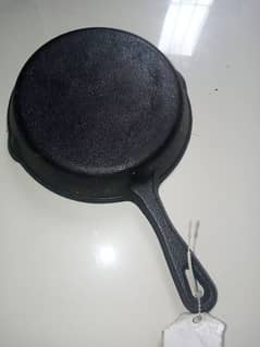 cast iron  pan