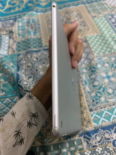 Apple Ipad Air 2 || 128GB 4