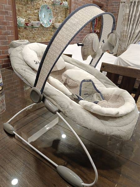 Baby Automatic Swing And Bouncer Ingenuity 1