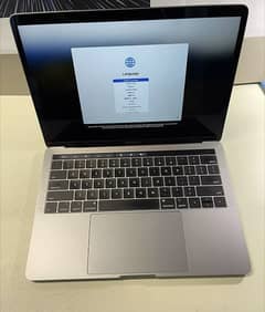 Macbook Pro 2019 13 inch 16/500 2.4GHz i5 Touch bar/ID 4x thunderbot