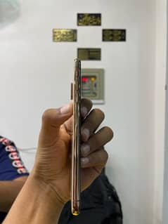 Iphone Xs Max | 256 Gb Pta apporved waterpack