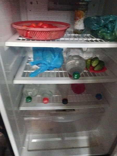 10 by 10 condition best fridge for sale 1
