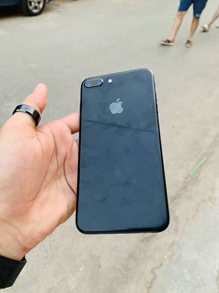 iPhone 7 Plus 4