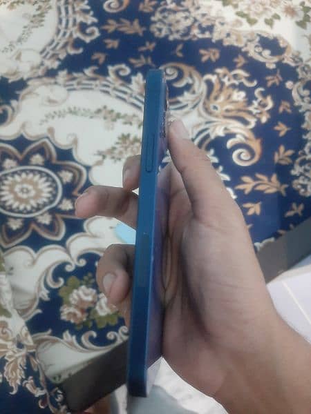 Iphone 12 (64gb) NonPta 4