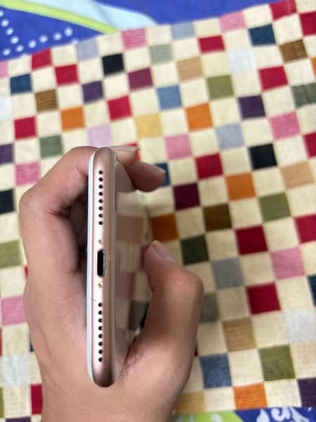 iPhone 8 Plus (urgent sale ) 0