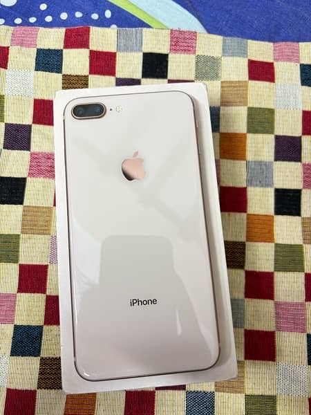 iPhone 8 Plus (urgent sale ) 7
