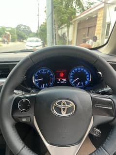 Toyota Corolla Grande CVT 2015