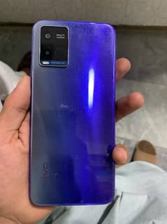 vivo y21 with box 10/9 condition contect on whatsapp no. 03474244086