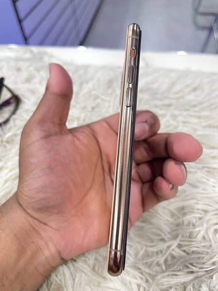 Iphone 11Pro 265Gb 2