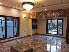 4 Kanal house is available for rent in gulberg