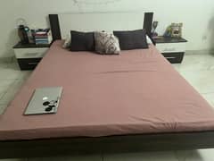 Stunning Interwood bed with matress