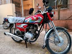 Honda 125 2023 month 11 perfect condition 100%