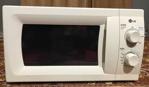 LG Microwave Oven MS2120VW | New condition | imported from Thailand