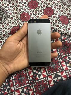 IPhone 5s nonpta all ok finger working,all button working,16gb storage