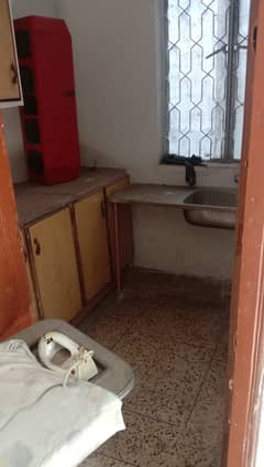 10 marla upper portion for rent in allama iqbal town lahore 0