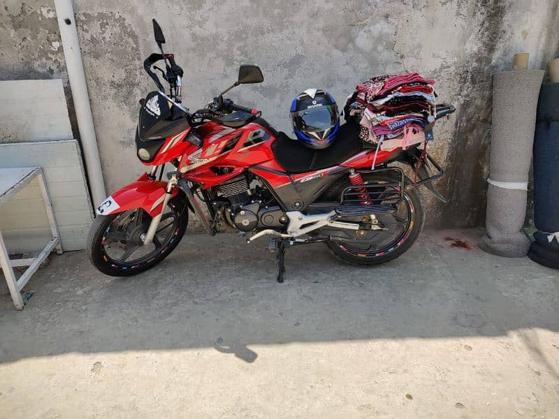 Honda cb150f lush condition 1